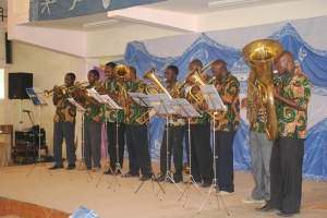 Andrea and Olodi with the brass ensemble